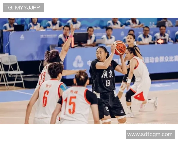 全运会回顾：广州篮球队在赛场上的经验与表现分析